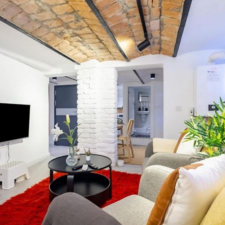 Vibrant Flat 5 Minutes Walk To Istiklal In Beyoglu Appartamento Provincia di Provincia di Istanbul Esterno foto