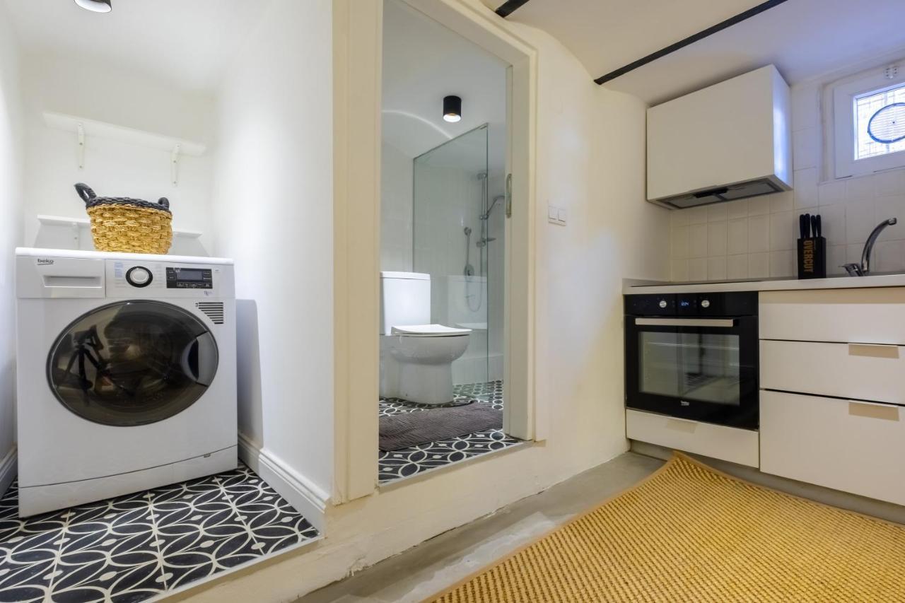 Vibrant Flat 5 Minutes Walk To Istiklal In Beyoglu Appartamento Provincia di Provincia di Istanbul Esterno foto